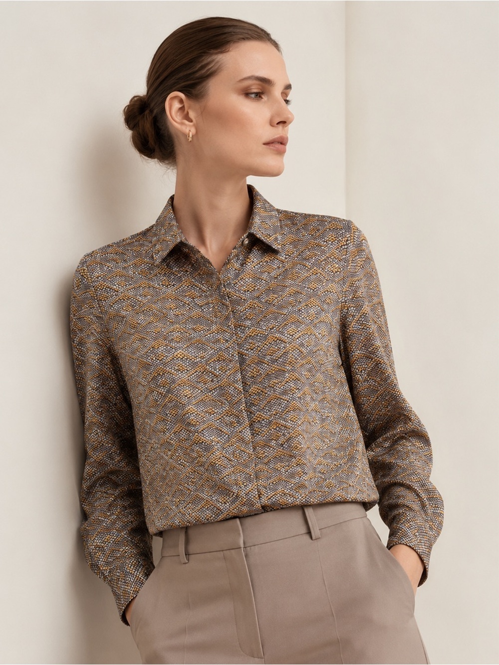 Uterqüe - Mulberry Silk Geometric Scales Printed Blouse